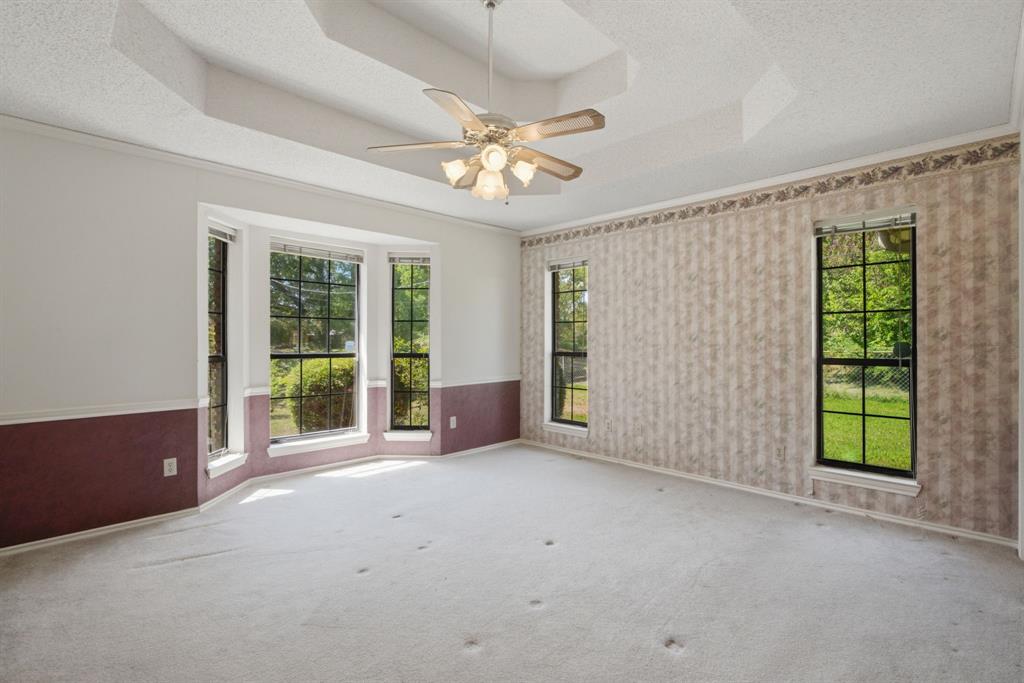 109 Clover Drive Property Photo 13