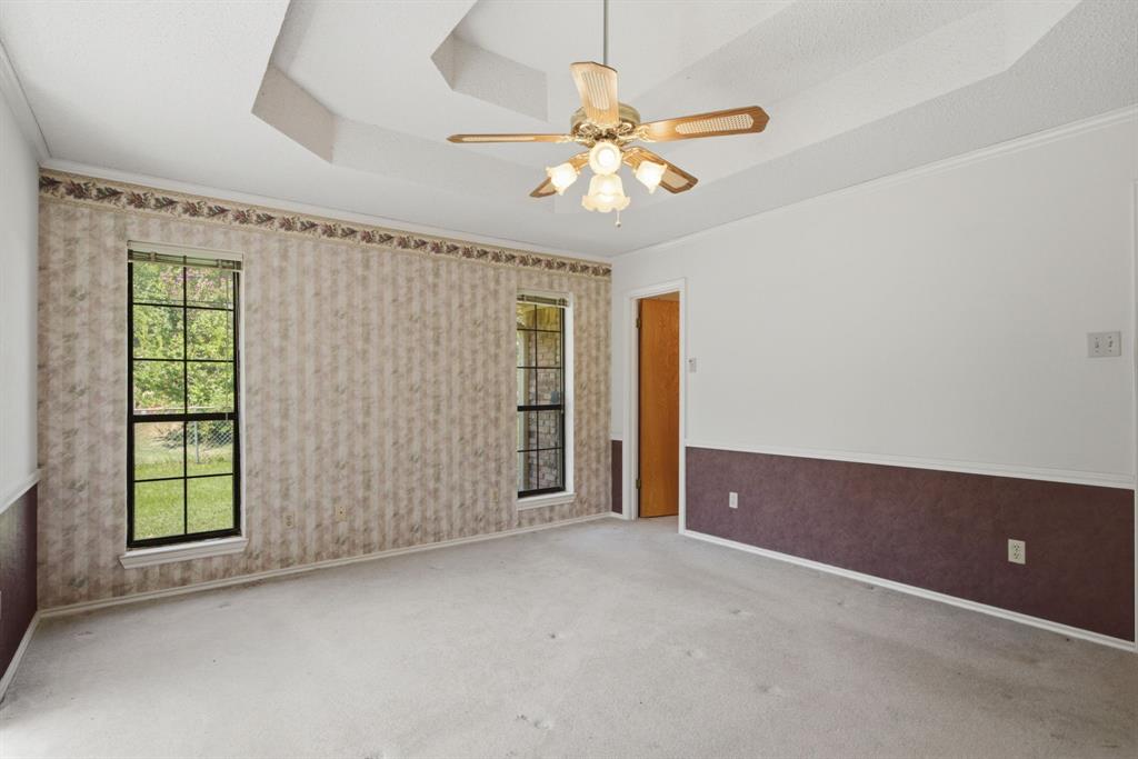 109 Clover Drive Property Photo 14