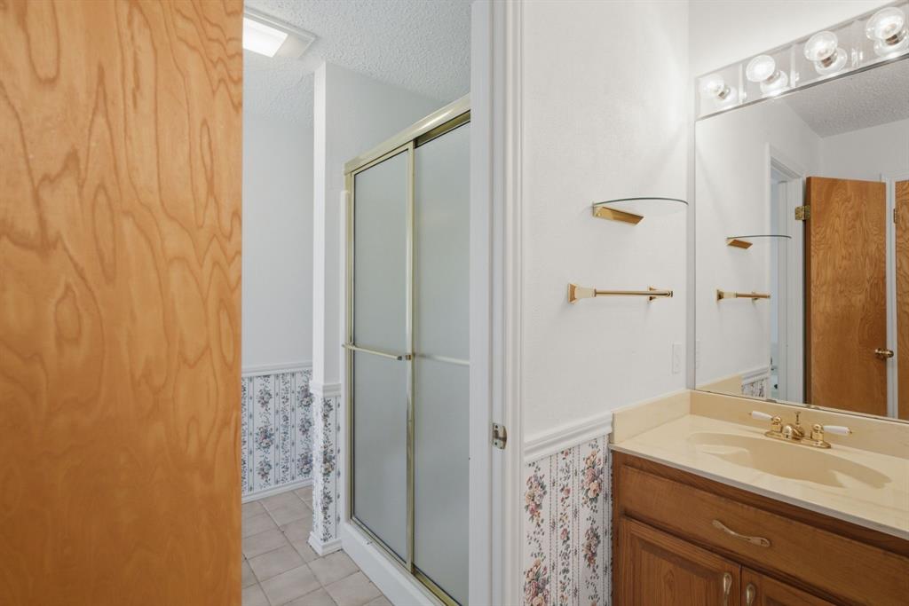 109 Clover Drive Property Photo 17