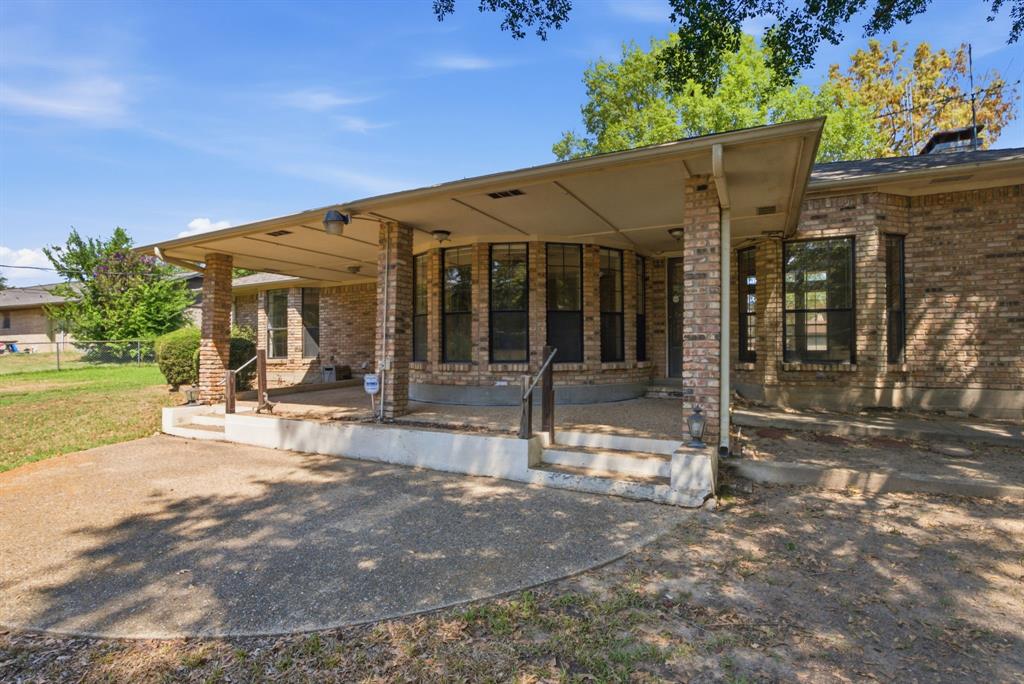 109 Clover Drive Property Photo 26