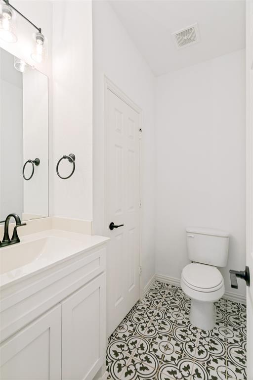 309 Lovett Lane Property Photo 8