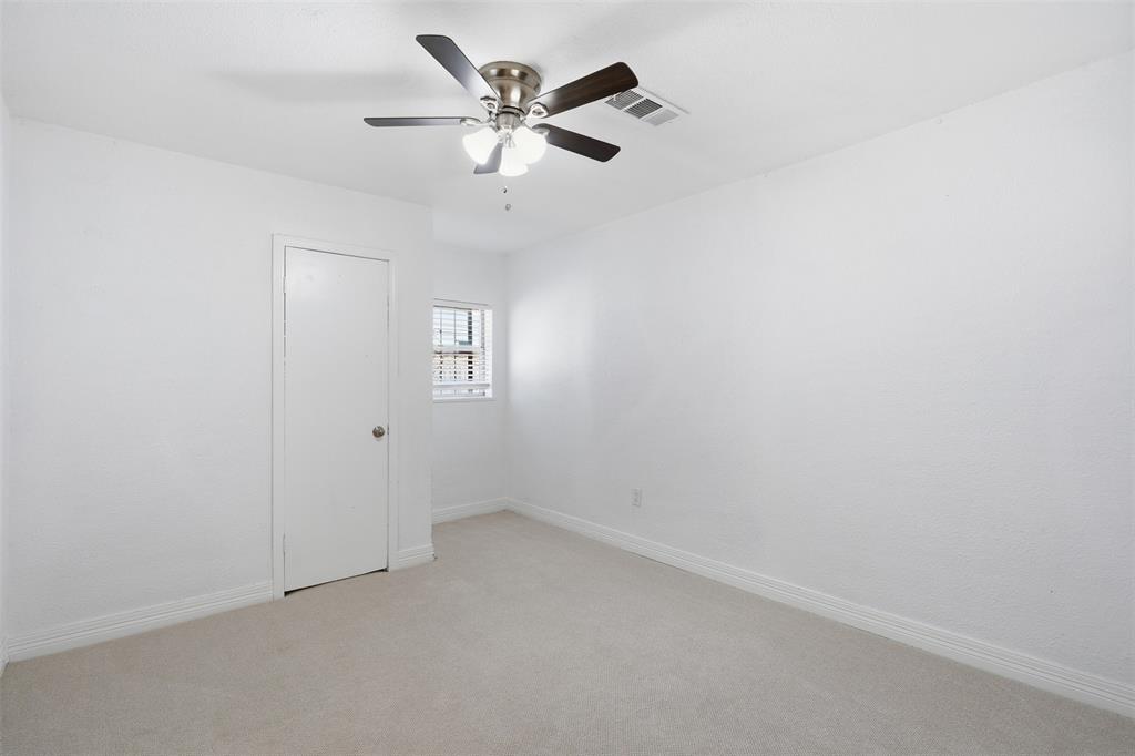 831 Kelso Drive Property Photo 11