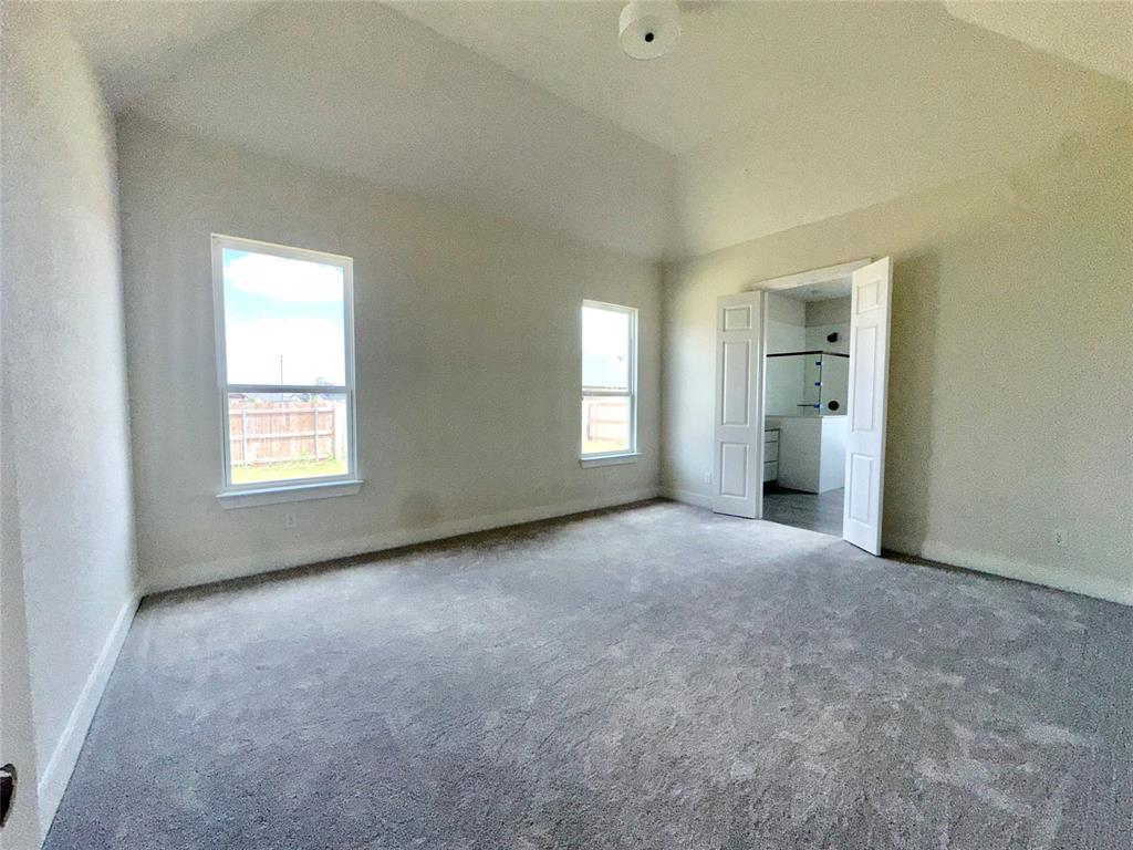 2112 Bankside Lane Property Photo 12