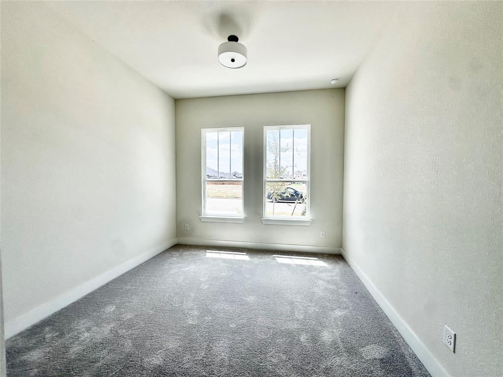 2112 Bankside Lane Property Photo 17