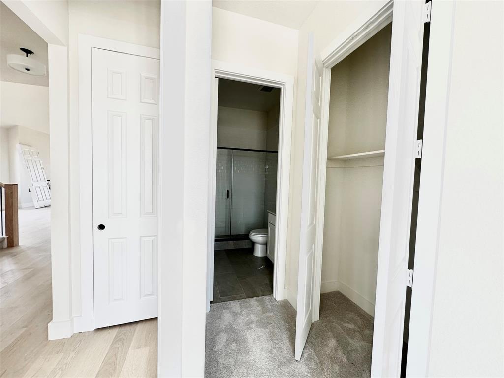 2112 Bankside Lane Property Photo 18