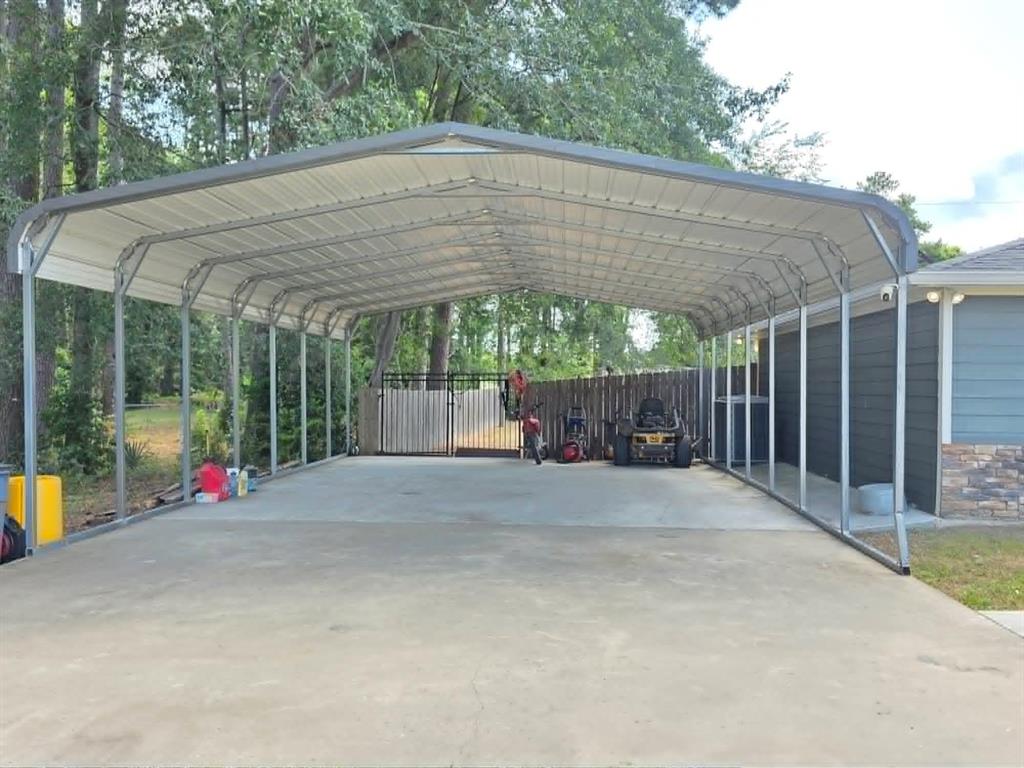 117 Frank Drive Property Photo 4
