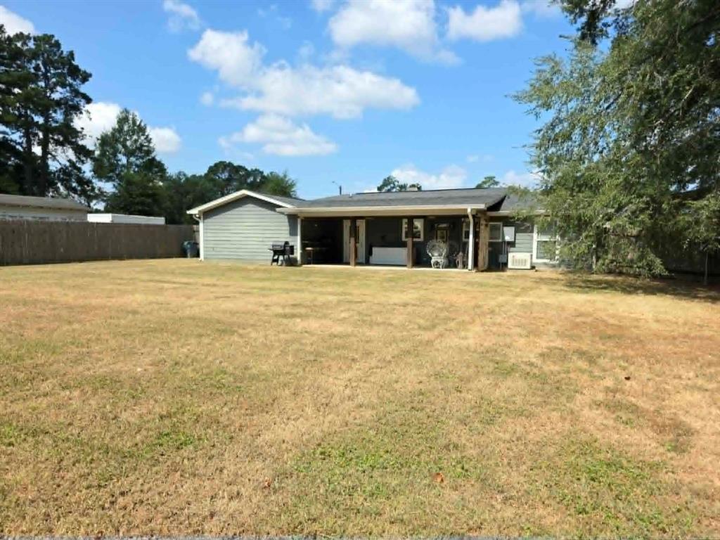 117 Frank Drive Property Photo 8