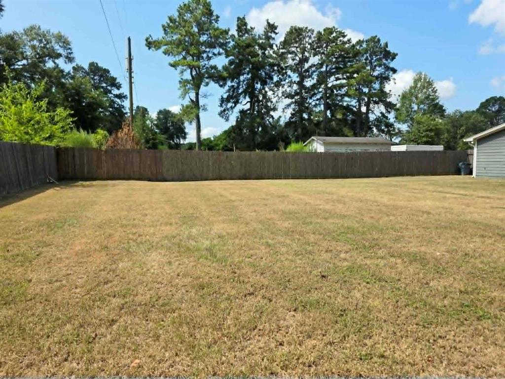 117 Frank Drive Property Photo 9