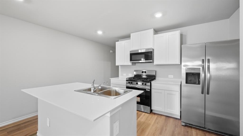 5504 Flannel Lane Property Photo 2