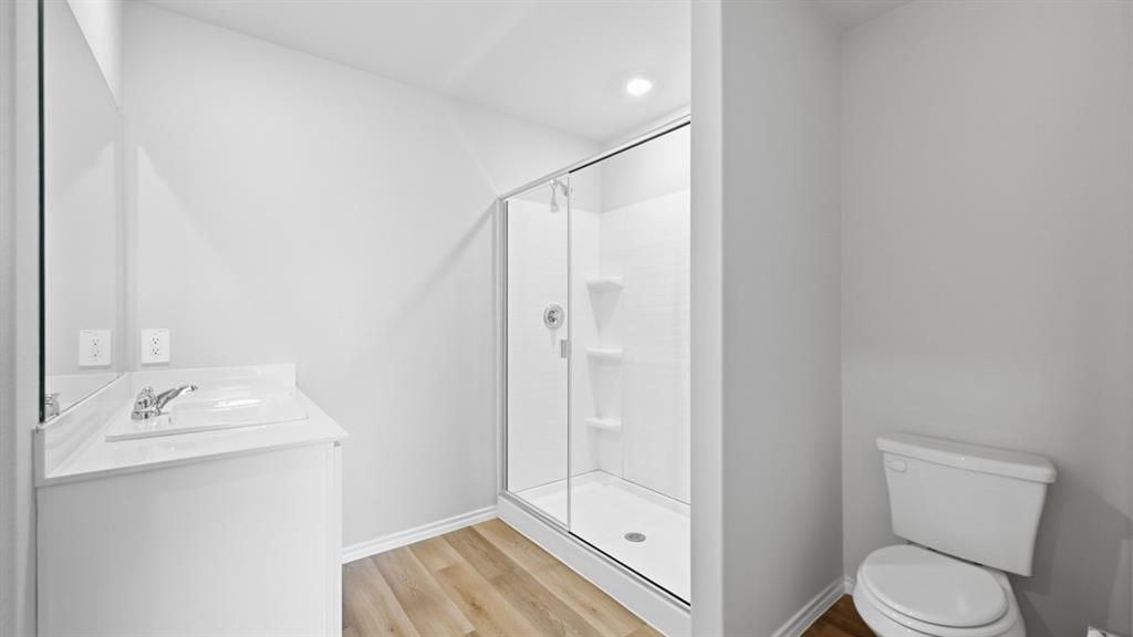 5504 Flannel Lane Property Photo 10