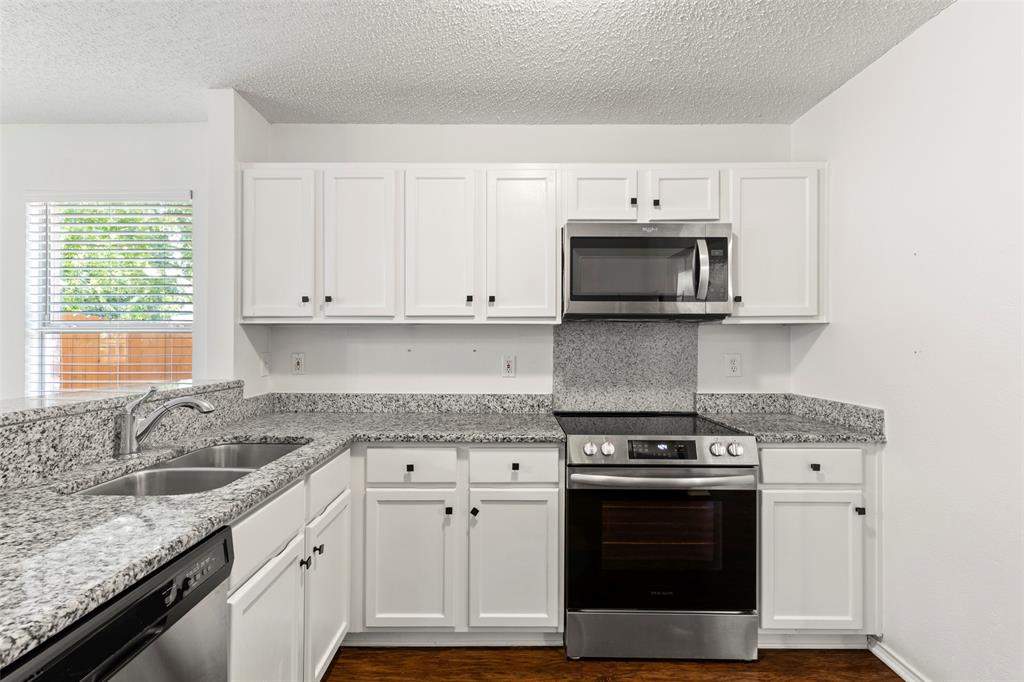 4401 Cedar Crest Drive Property Photo 13