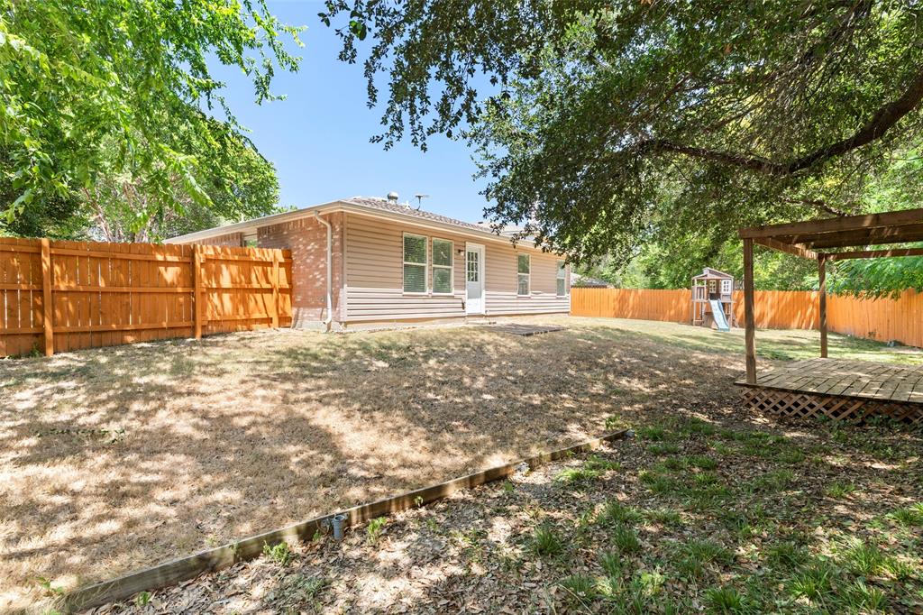 4401 Cedar Crest Drive Property Photo 28
