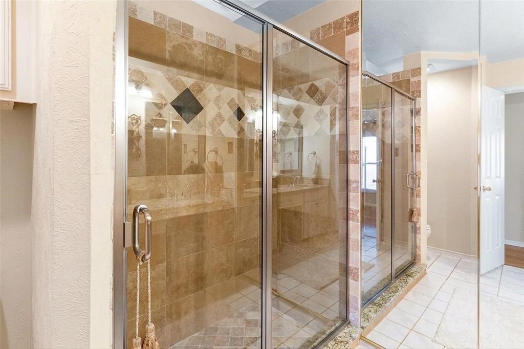 14683 Plage Lane Property Photo 18