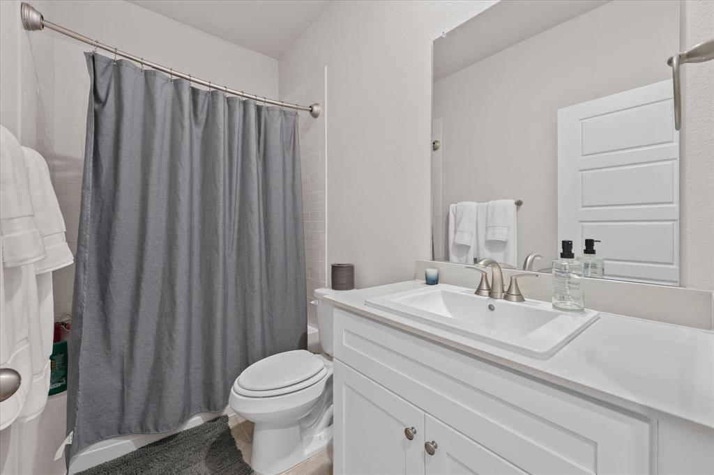 7575 Millingston Road Property Photo 7