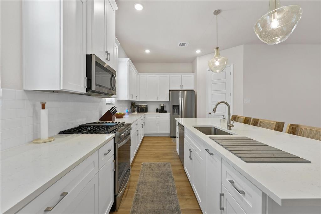 7575 Millingston Road Property Photo 10