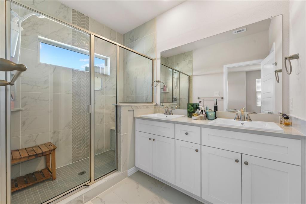 7575 Millingston Road Property Photo 18