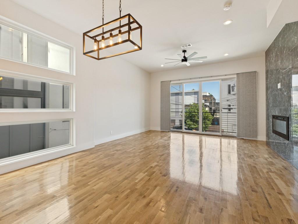 4119 Munger Avenue Property Photo 3