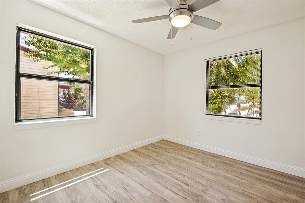 4228 Hyde Park Drive Property Photo 18