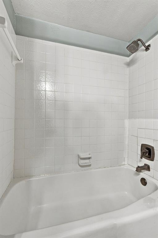 809 S Atkerson Lane Property Photo 19