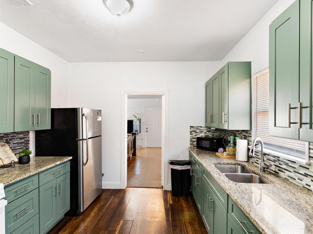 3024 Purington Avenue Property Photo 10