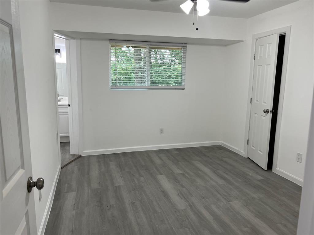 3221 Forestdale Lane Property Photo 18