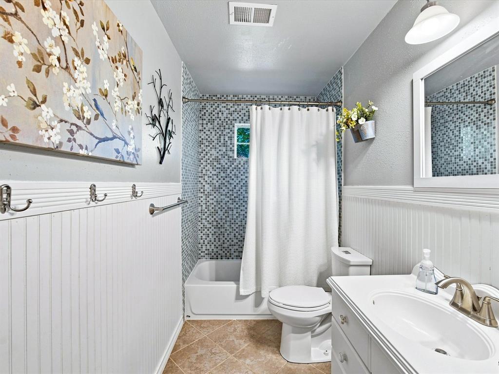 196 Lakecrest Drive Property Photo 32