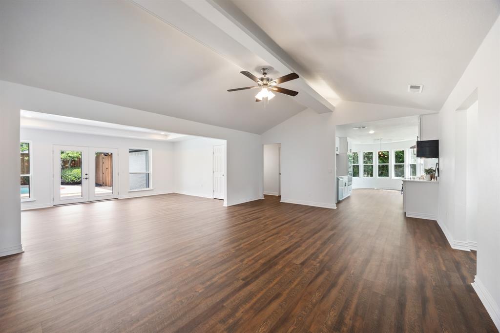 3300 Bandolino Lane Property Photo 10