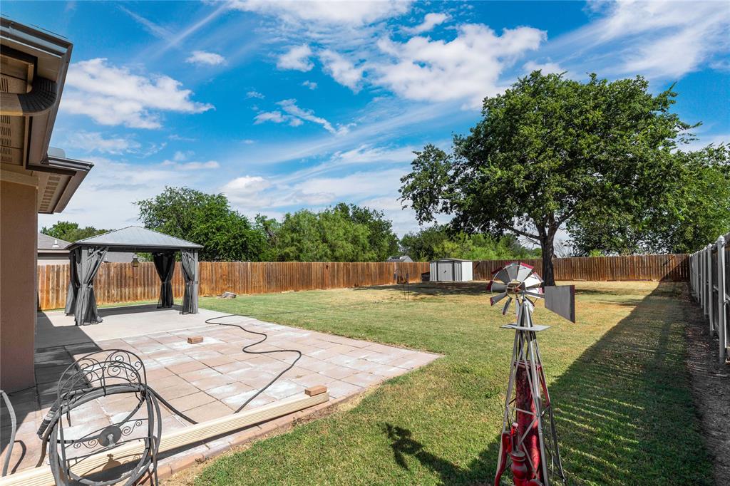 115 Bluebonnet Drive Property Photo 25
