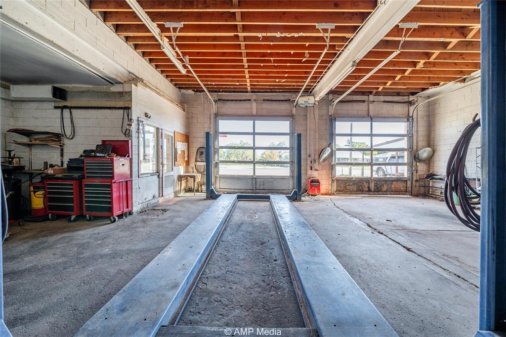 413 N Swenson Street Property Photo 8