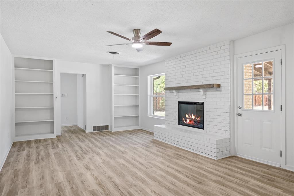 5748 Wimbleton Way Property Photo 9