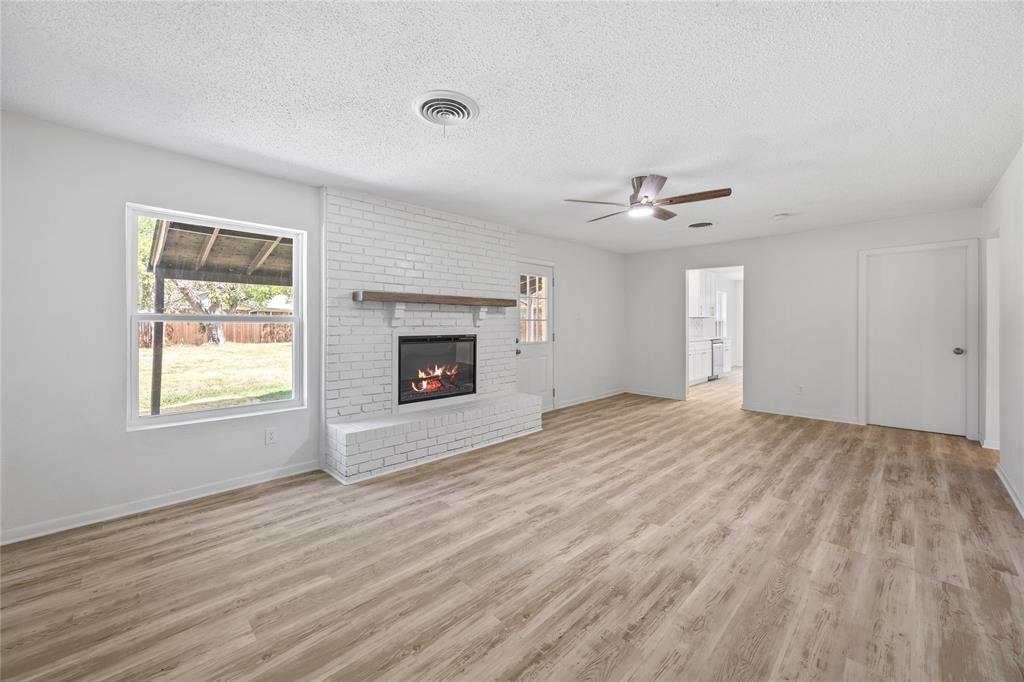 5748 Wimbleton Way Property Photo 17