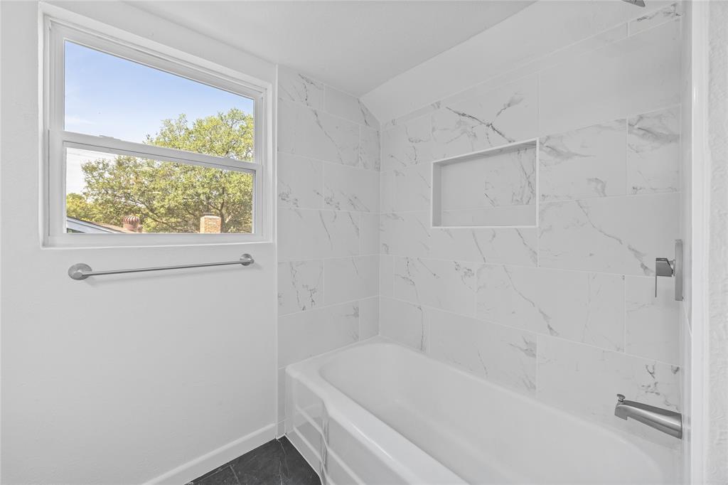 5748 Wimbleton Way Property Photo 22