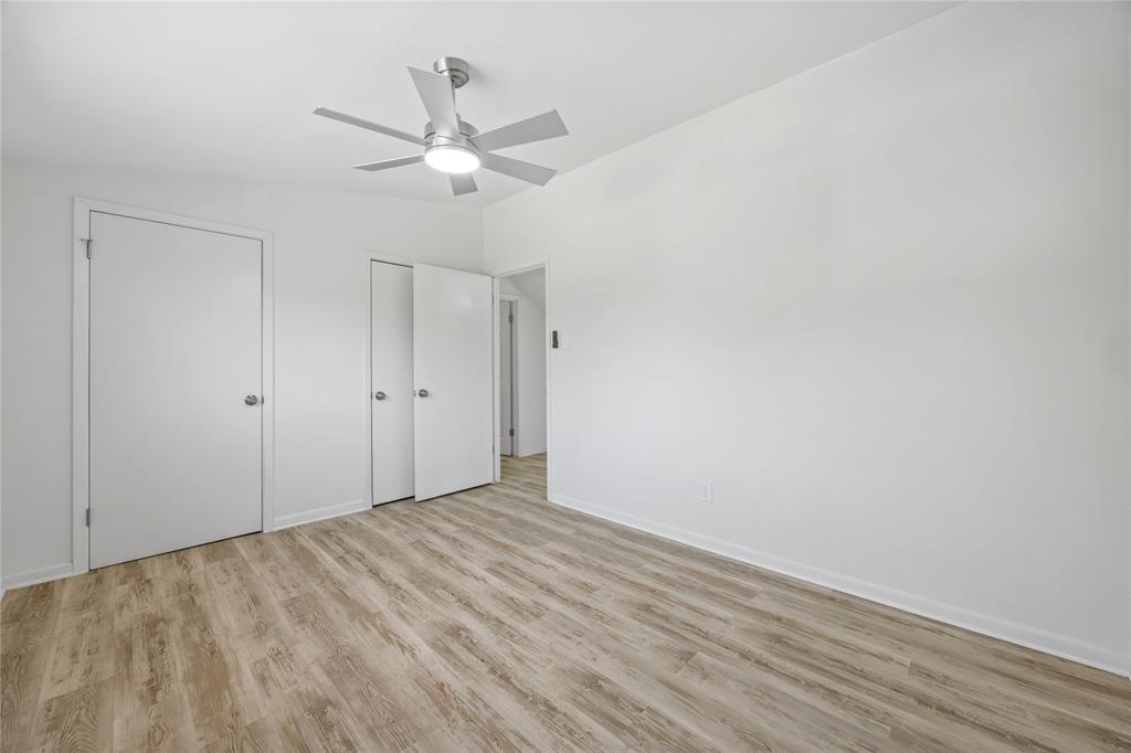 5748 Wimbleton Way Property Photo 29