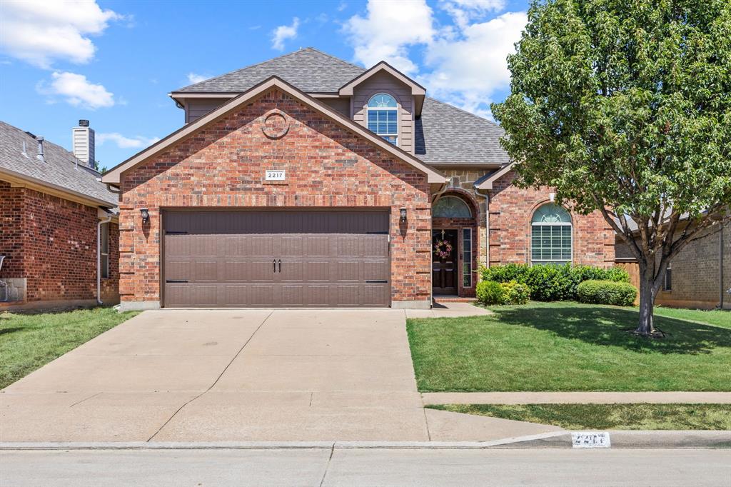 2217 Frosted Willow Lane Property Photo 1