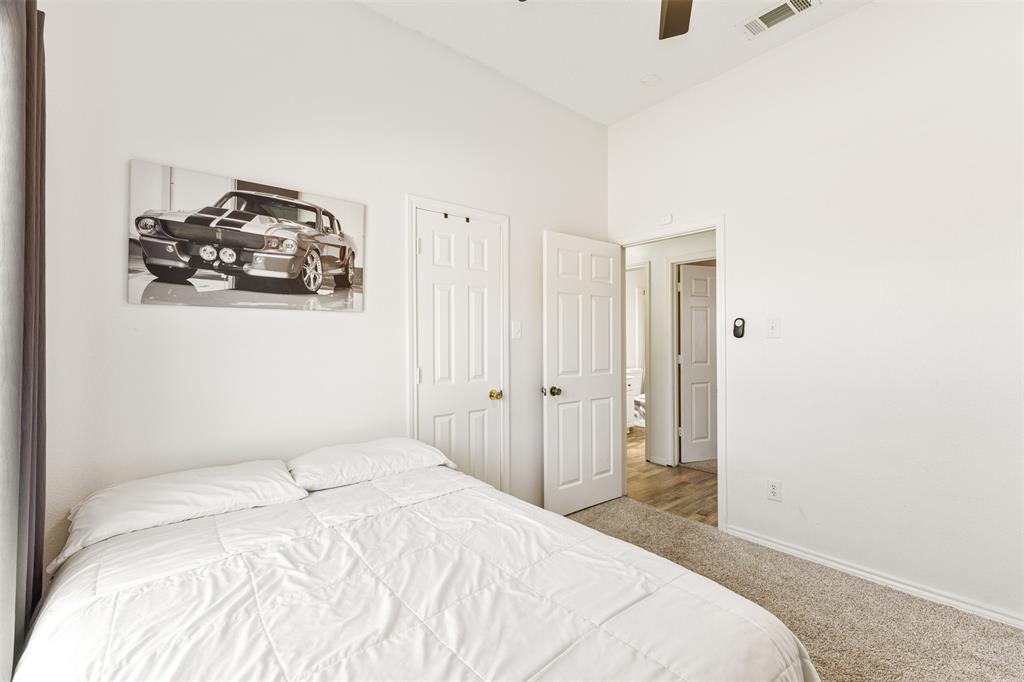 1938 Woodglen Drive Property Photo 26