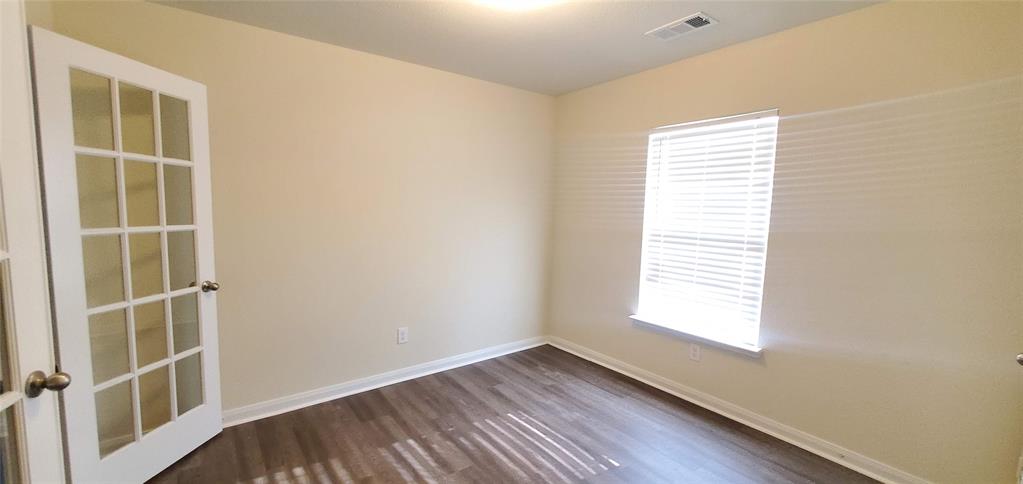 1239 Juniper Property Photo 13