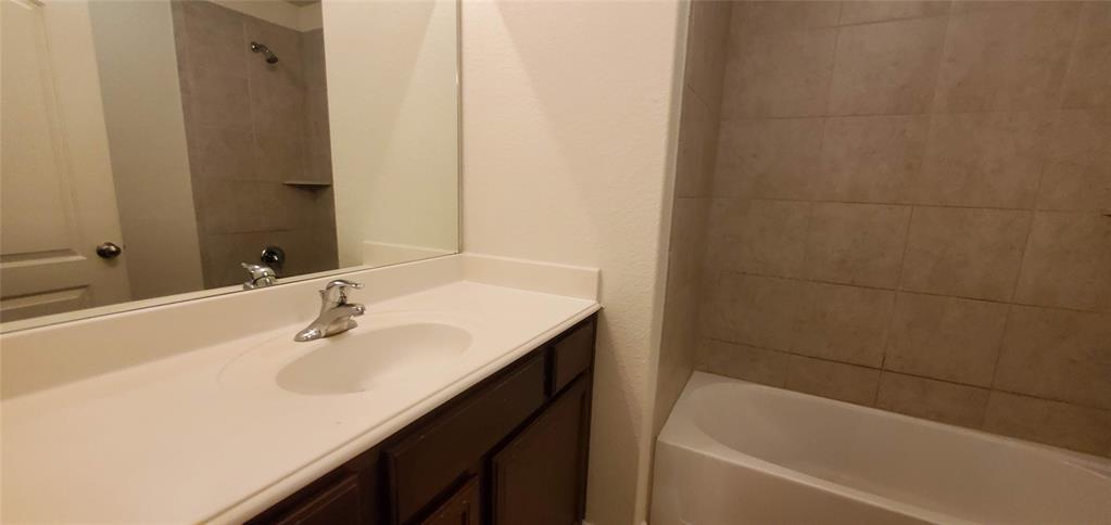 1239 Juniper Property Photo 17