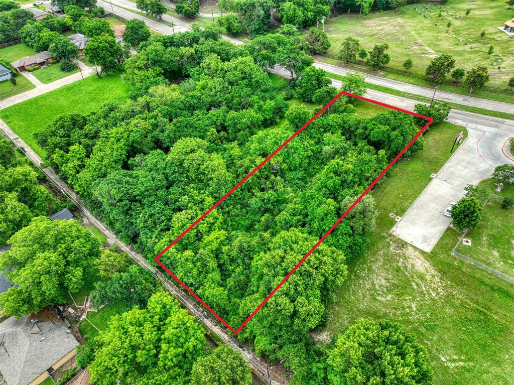 225 E Laureland Road Property Photo 1