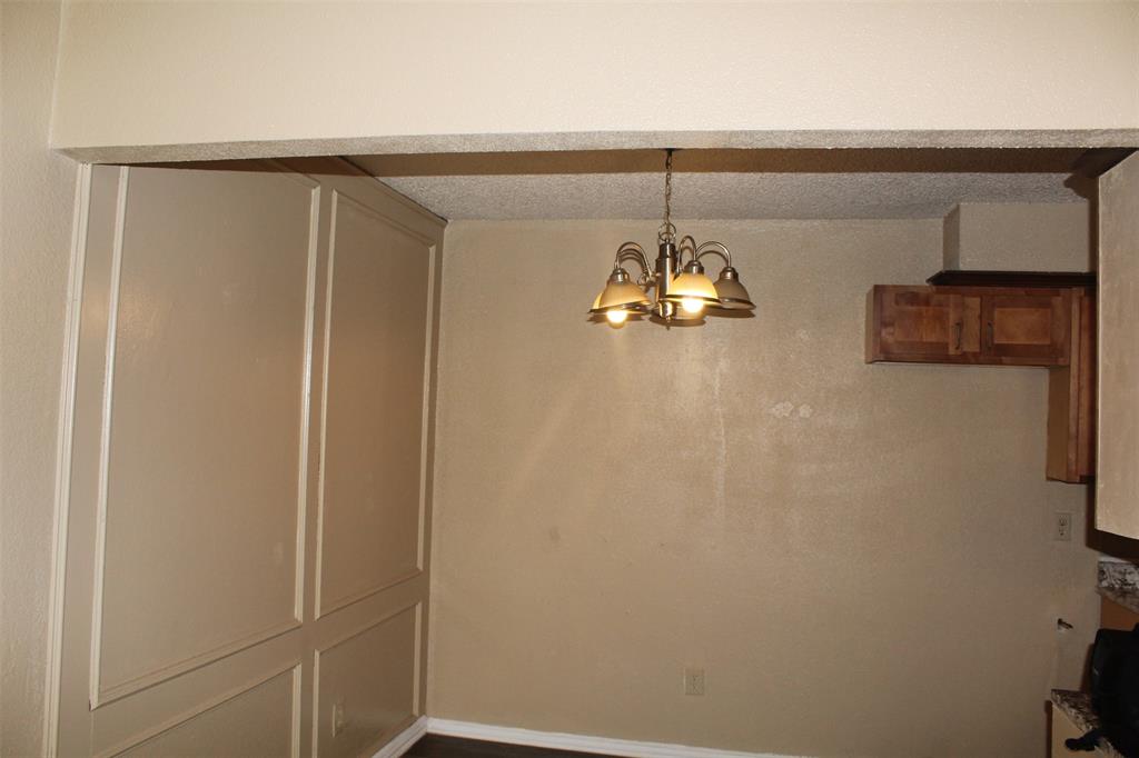 9022 Greenmound Avenue Property Photo 23