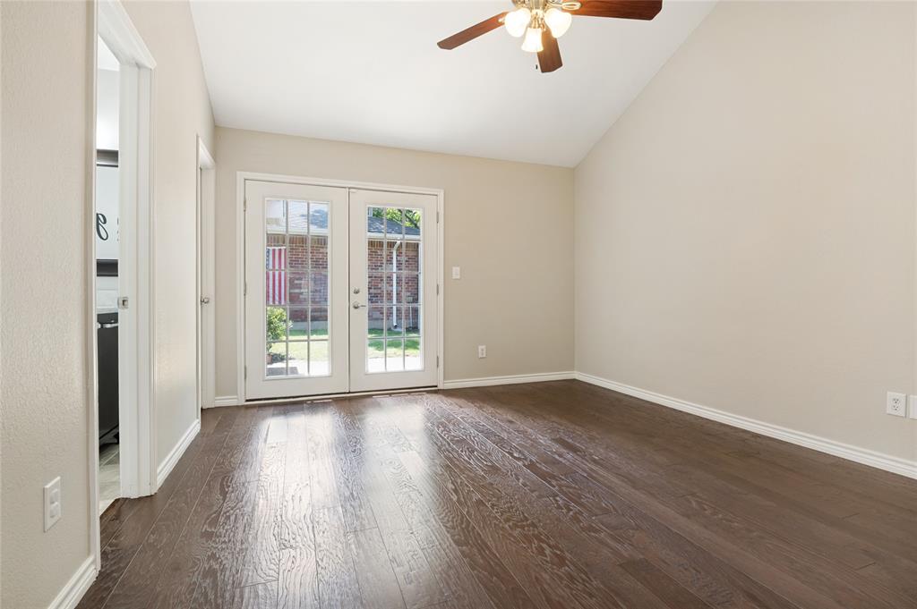 2702 Duval Drive Property Photo 17