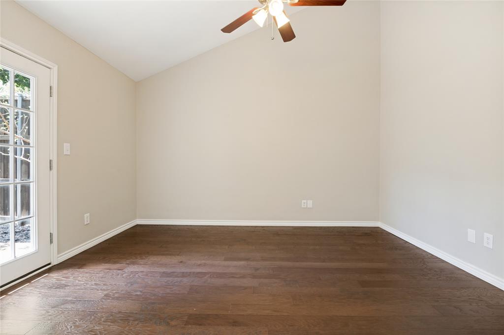 2702 Duval Drive Property Photo 21