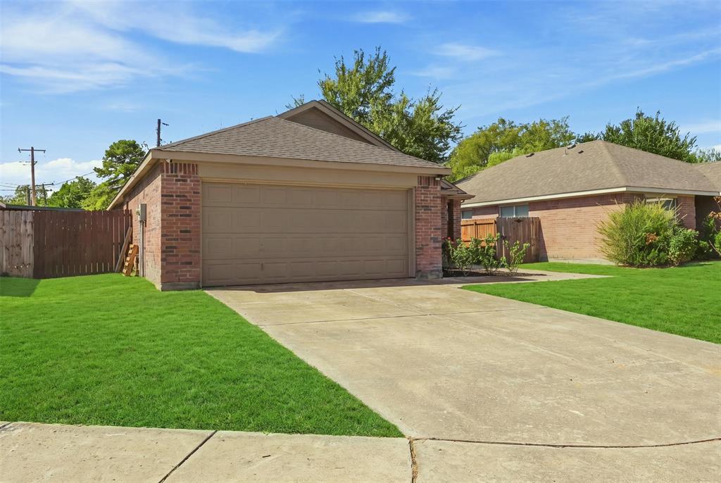 8570 Bearden Lane Property Photo 4