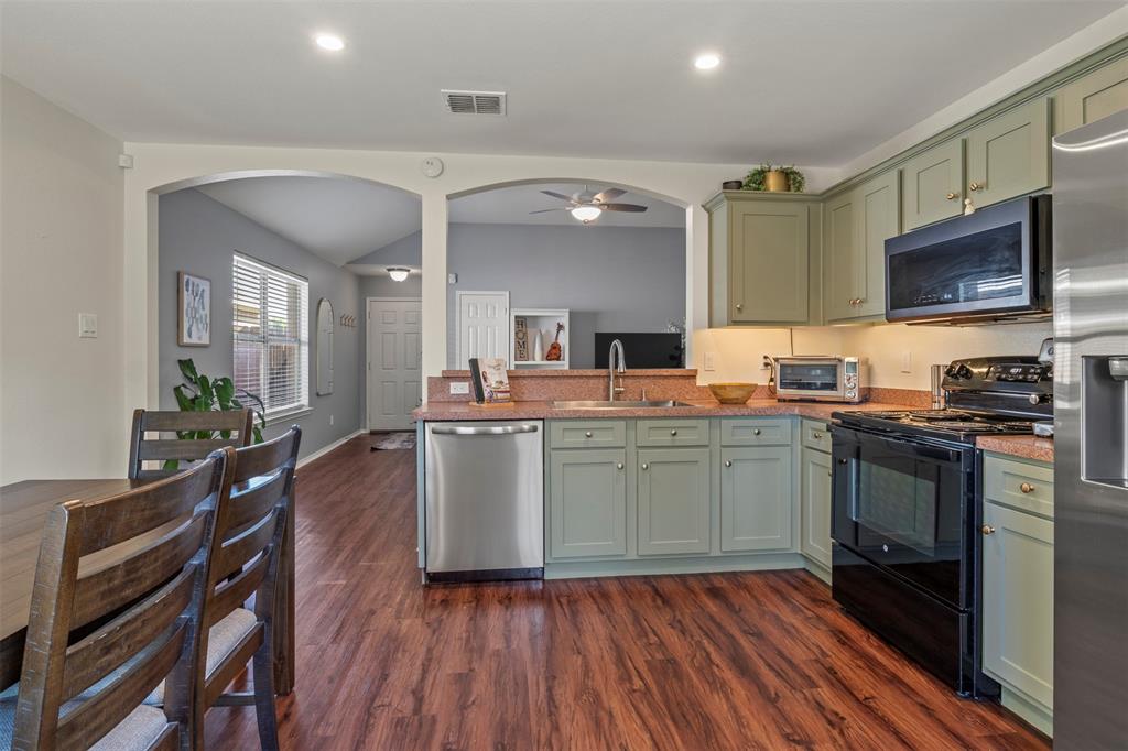 8570 Bearden Lane Property Photo 12