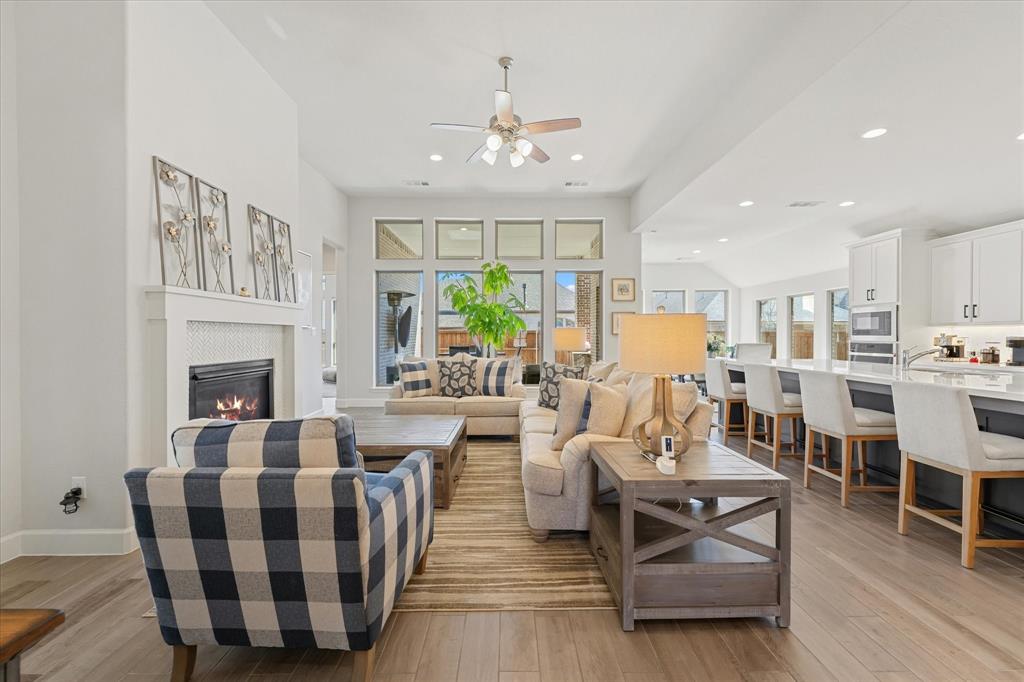 3316 Honey Suckle Lane Property Photo 12