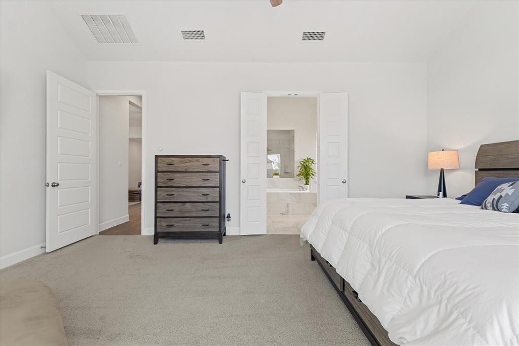 3316 Honey Suckle Lane Property Photo 17