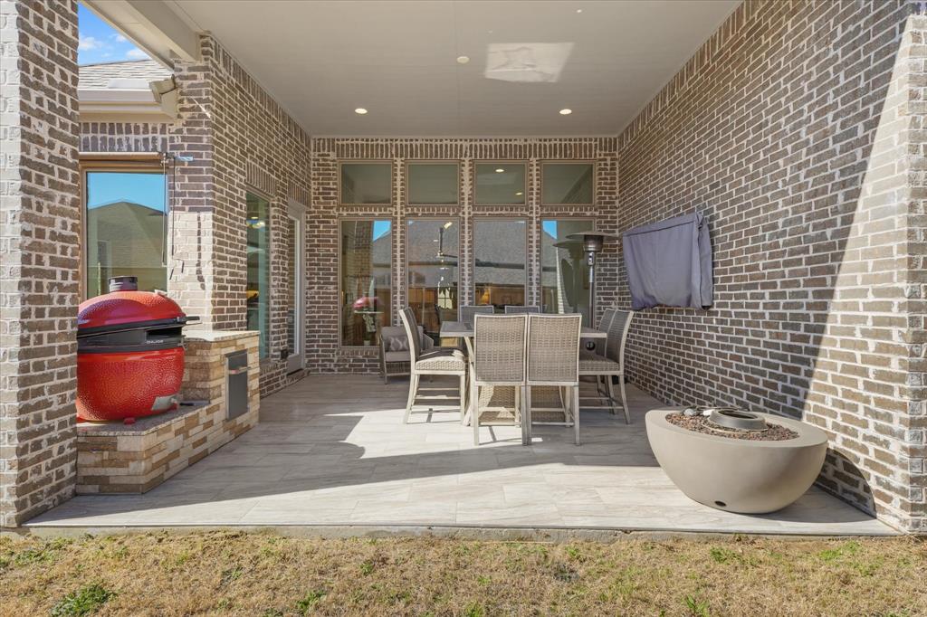 3316 Honey Suckle Lane Property Photo 34