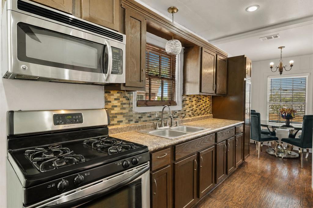 2510 W Jefferson Boulevard Property Photo 10