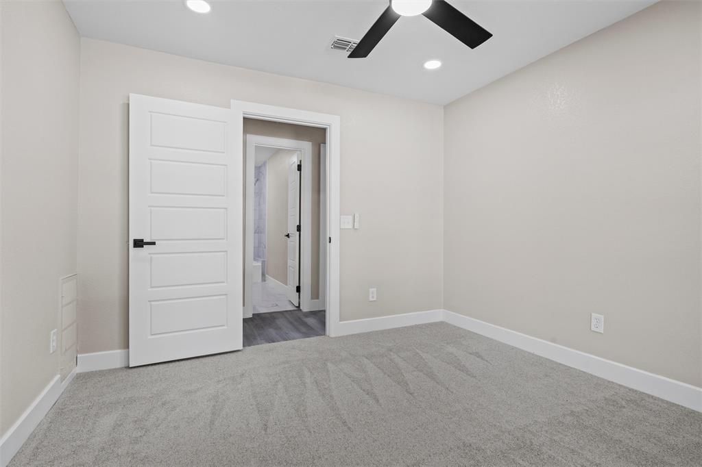 2208 Newcastle Circle Property Photo 24