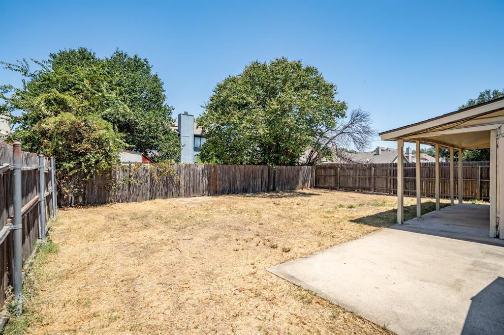 8713 Elbe Trail Property Photo 9