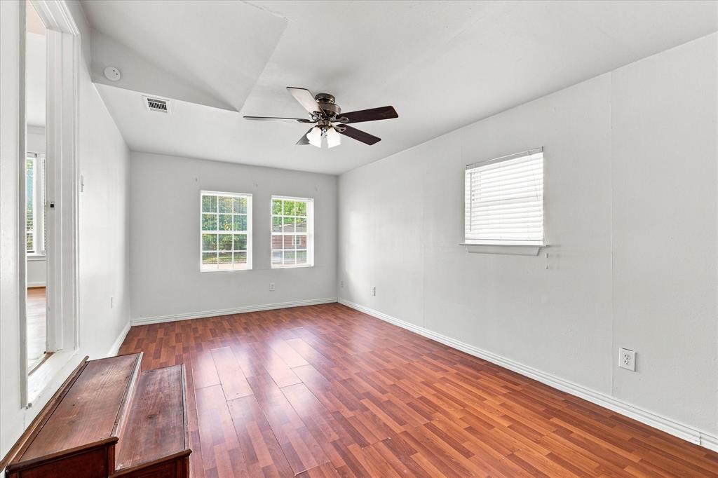 2125 Housley Drive Property Photo 9